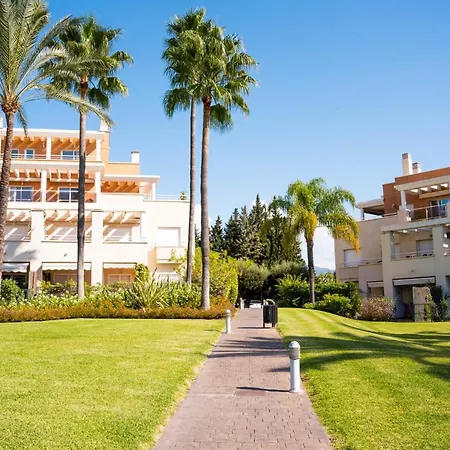 Luxurious 3 Bedroom - Dunas Apartment Estepona