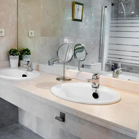 Luxurious 3 Bedroom - Dunas *